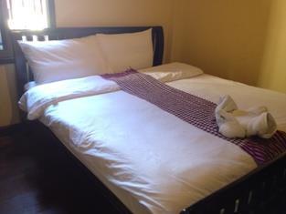 Central Backpacker Hostel Luang Prabang Zewnętrze zdjęcie